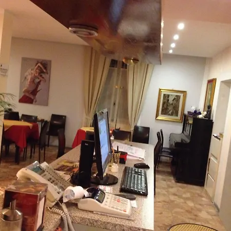 Hotel Domodossola 2*