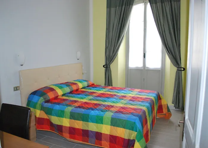Hotel Domodossola Otel 2*